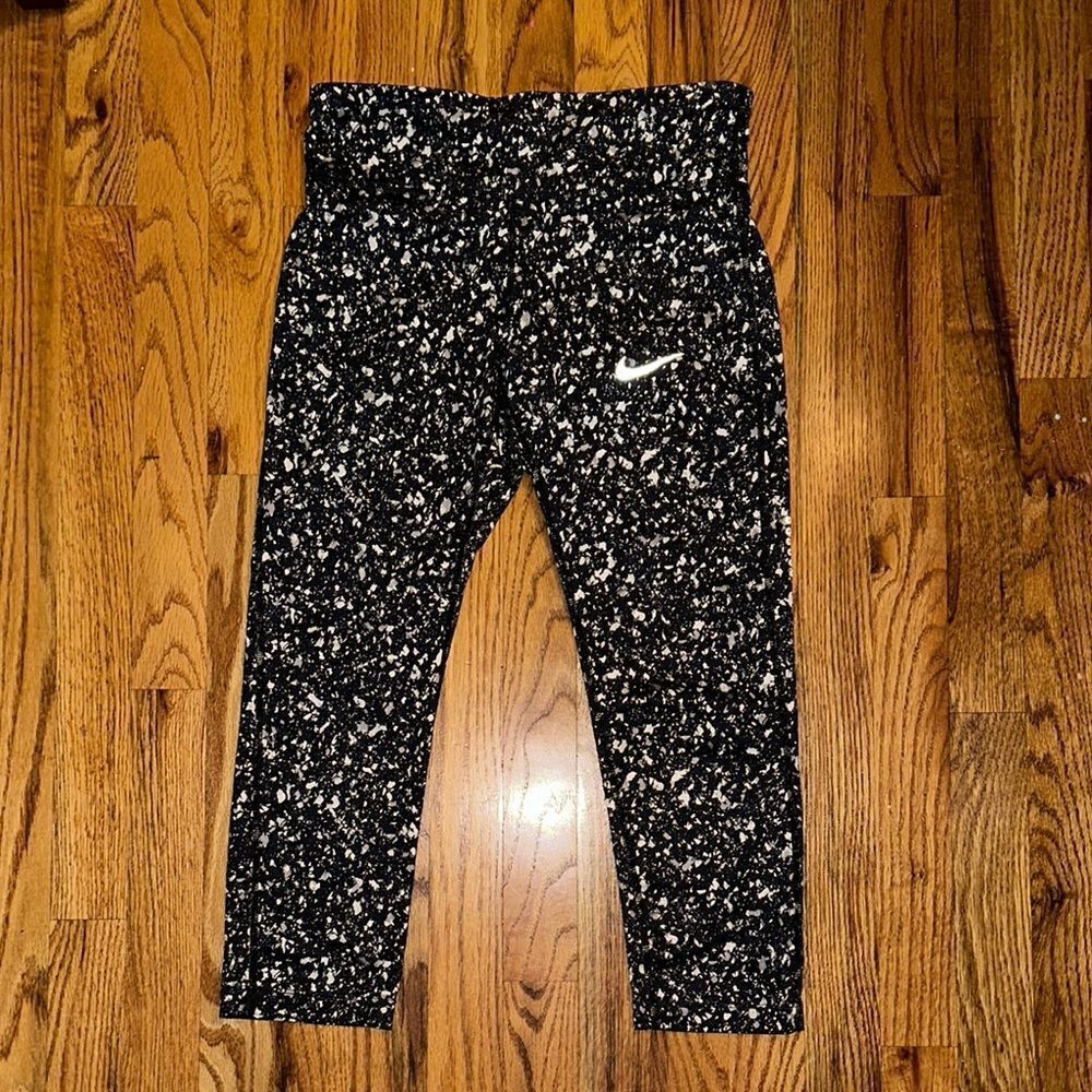 Nike Women’s Dri-Fit Dri Fit Black Patterned Speckled Leggings Small S